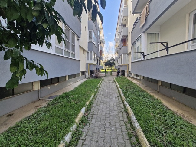 AKÇAY İKİZÇAY SATILIK MASRAFSIZ 2+1 YAZLIK DAİRE