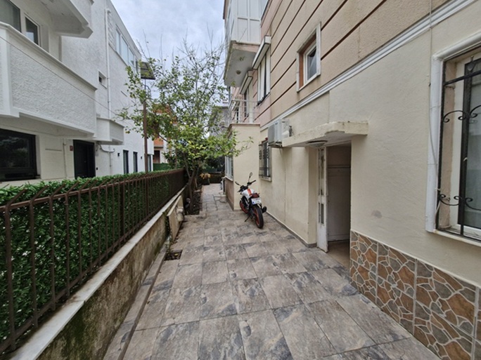 AKÇAY MERKEZ YENİMAHALLE SATILIK ARA KAT 3+1 DAİRE